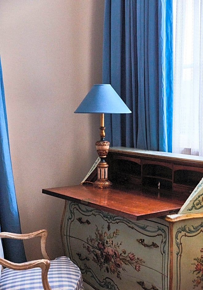Hotel Peter and Paul