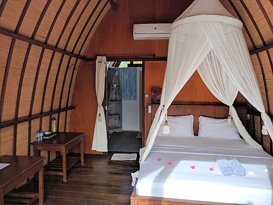 Mango Dive & Bungalow