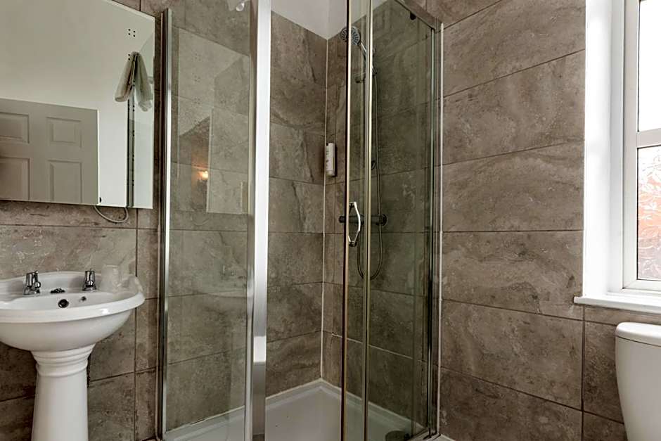 Best Western The Plough Hotel