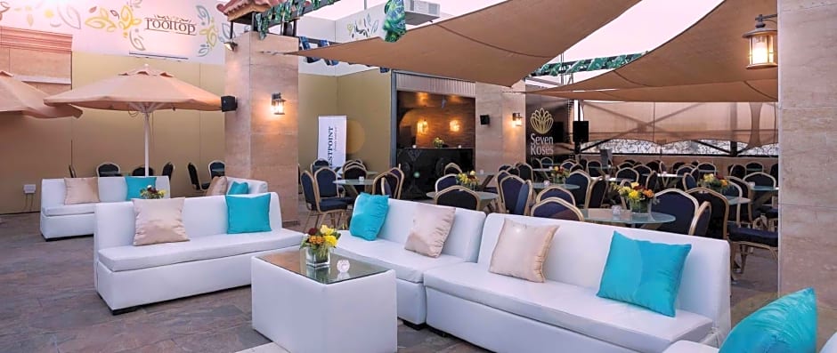 Seven Roses Hotel