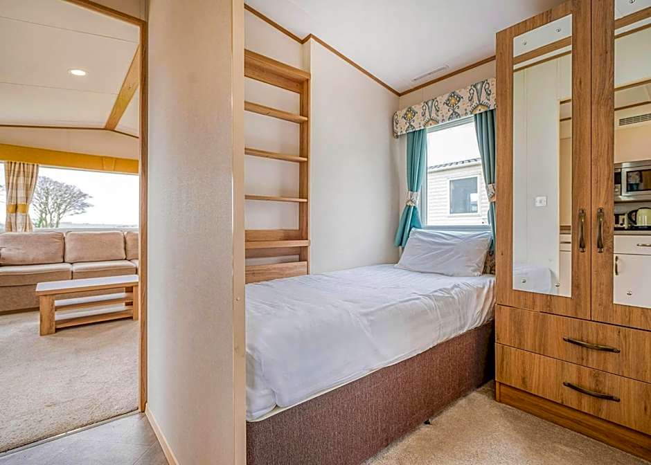 Meadow Lakes Holiday Park