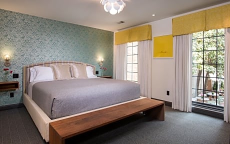 King Room with Balcony