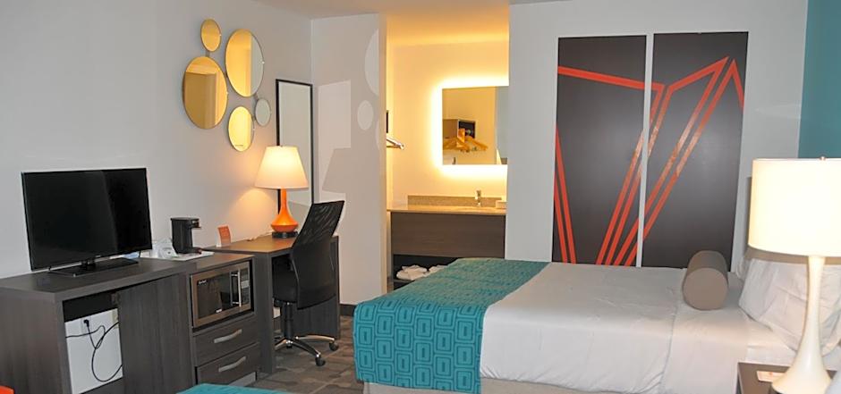 Howard Johnson by Wyndham Florence