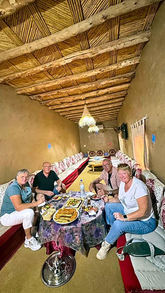 Porte De Sahara Ouzina