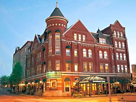 The Blennerhassett Hotel