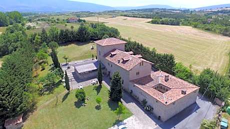 Posada Torre Palacio La Taxuela