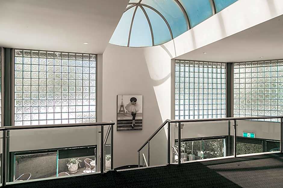 Melbourne Kew Central Apartments Official