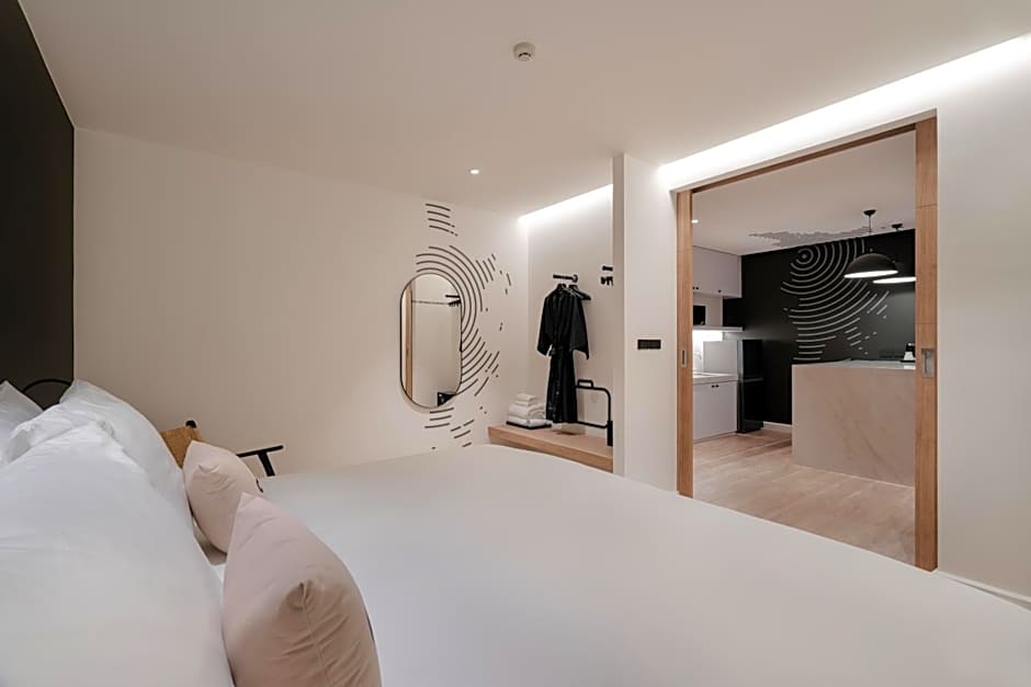 Blu Monkey Hub and Hotel Laguna, Bangtao Phuket