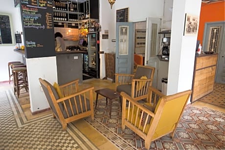 The Grand Meshmosh Hotel