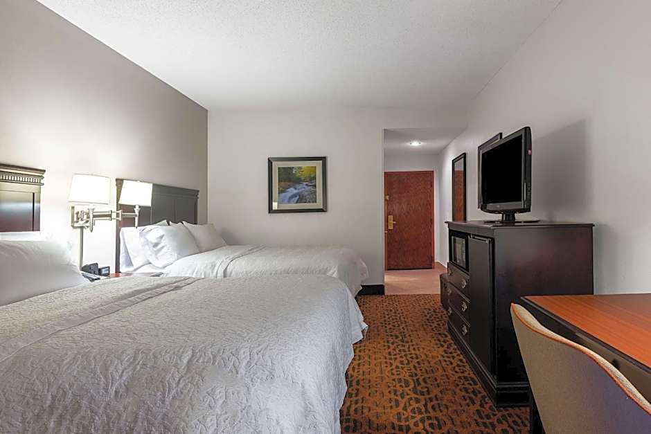 Hampton Inn Parkersburg-Mineral Wells