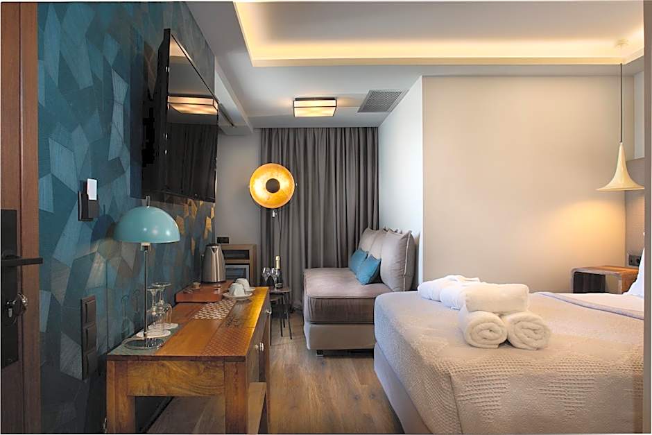 360Degrees Pop Art Hotel