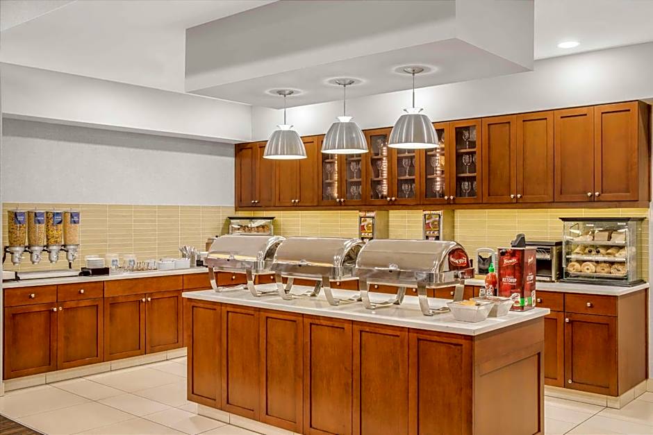 Homewood Winnipeg Airport-Polo Park