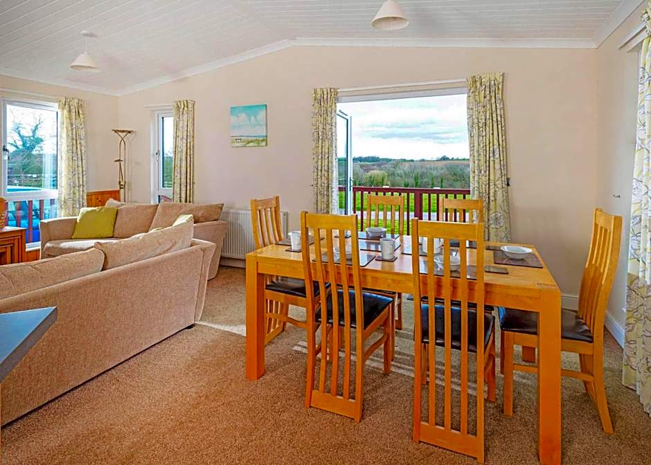 Meadow Lakes Holiday Park