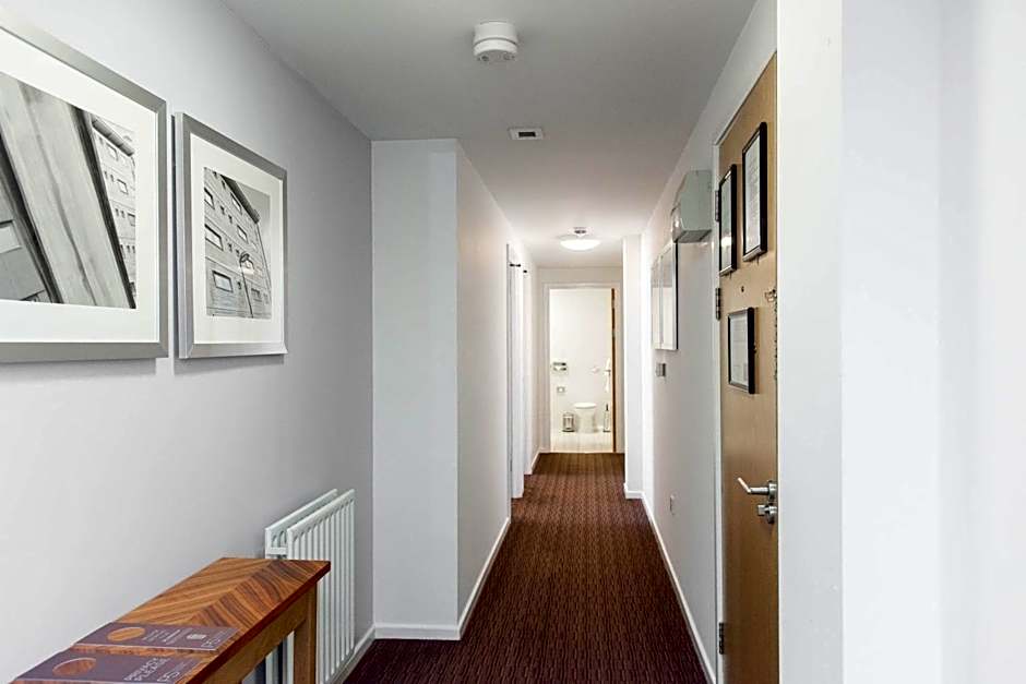 PREMIER SUITES Newcastle