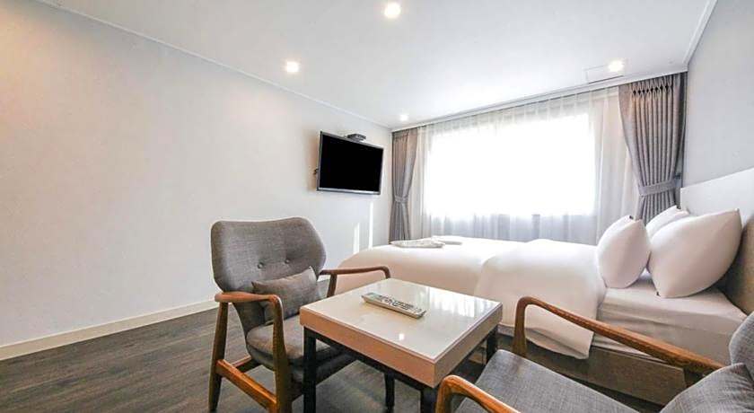 Anyang ILLOWA Hotel