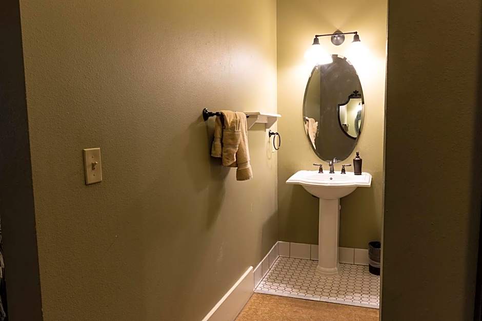 Historic Plaza Hotel