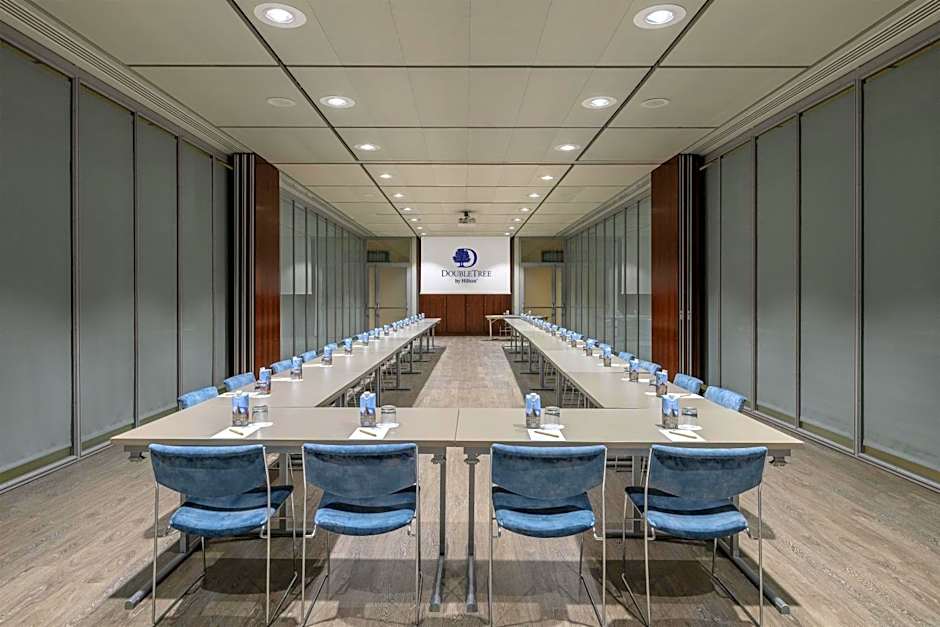 DoubleTree by Hilton Turin Lingotto