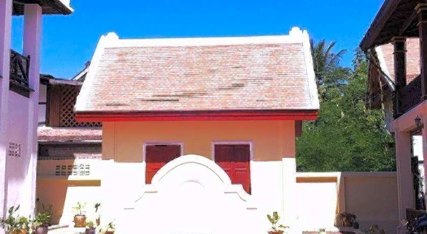 The View Pavilion Hotel