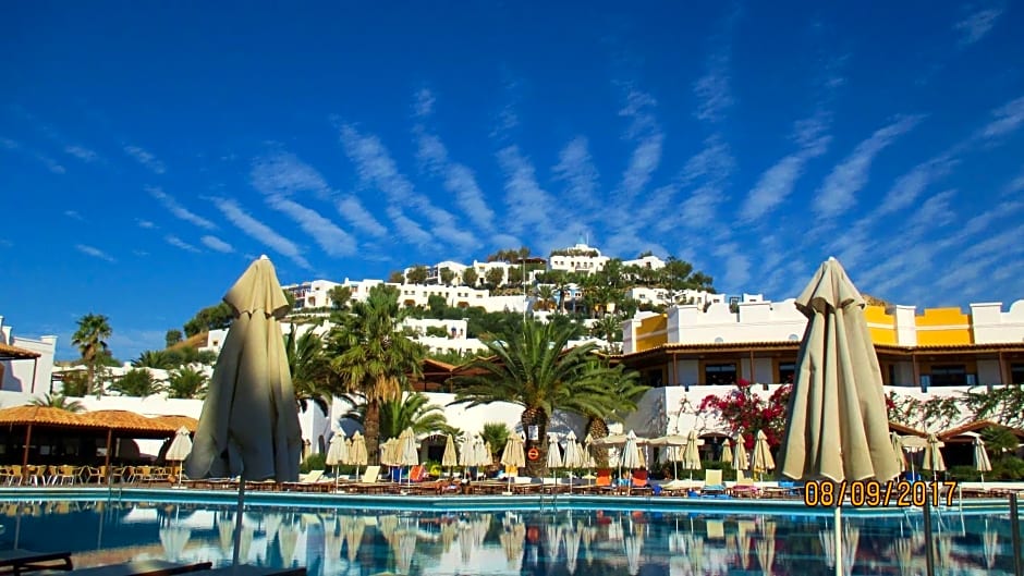 Lagas Aegean Village