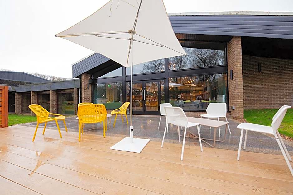 Holiday Inn Newport By IHG