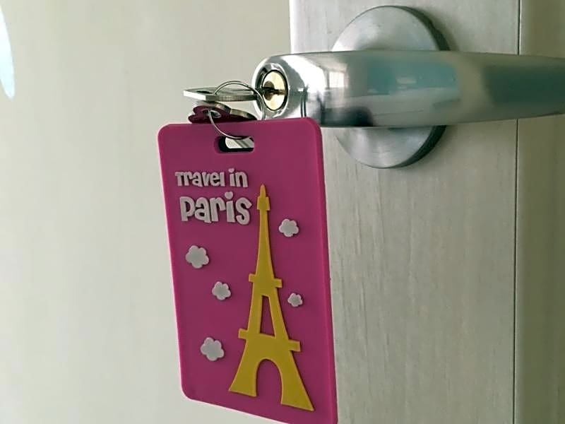 Bonjour Paris – Taitung, CA