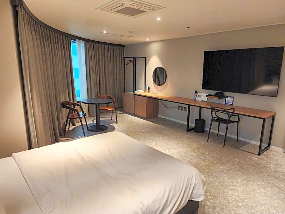 Queentown hotel