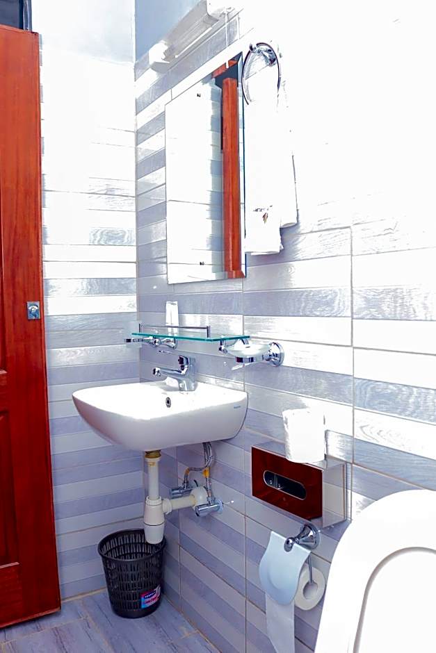 The VIP Luxury Lounge Hotel