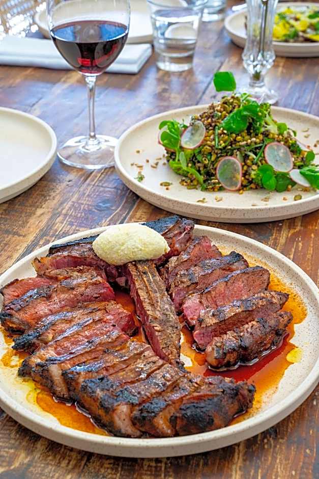 Cottesloe Beach Hotel