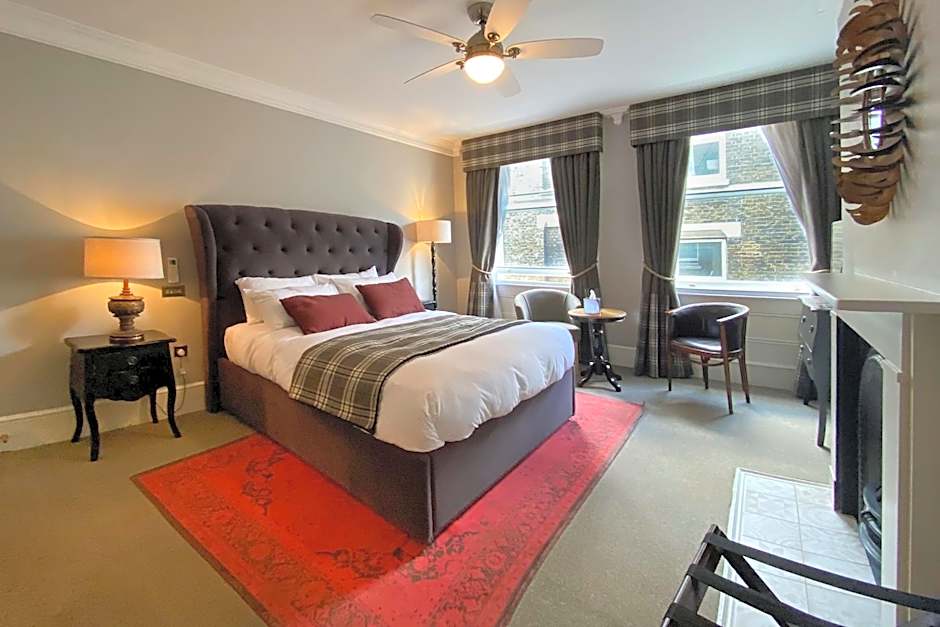 The Clerk & Well Pub and Rooms