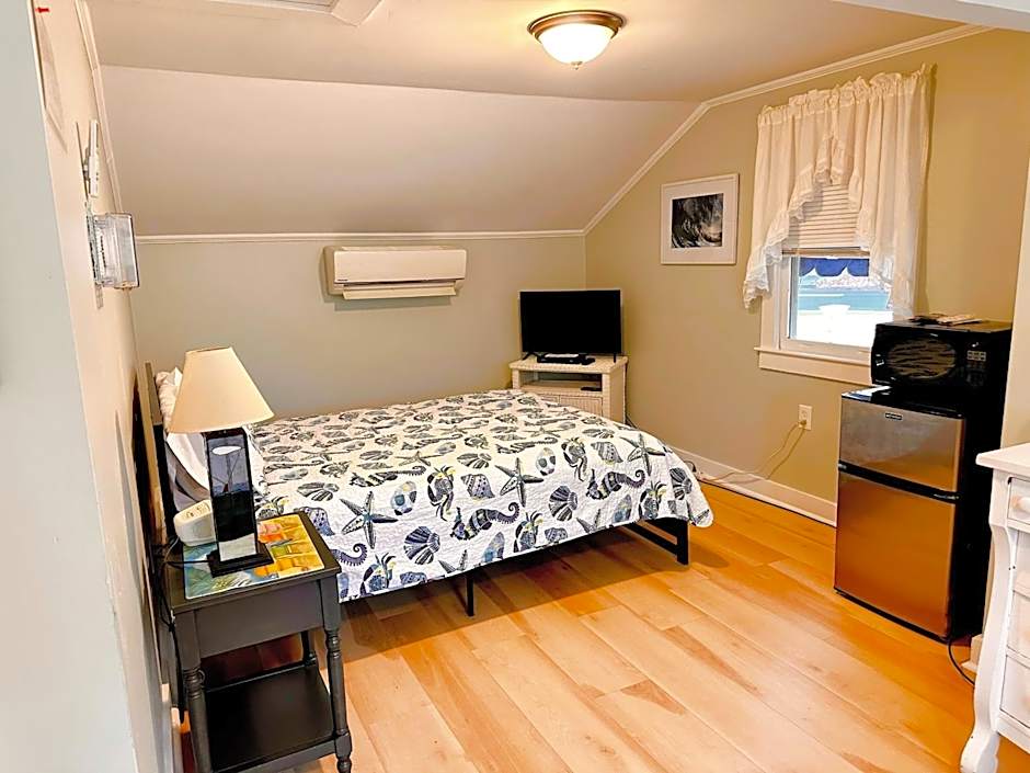 Sandy Neck Motel