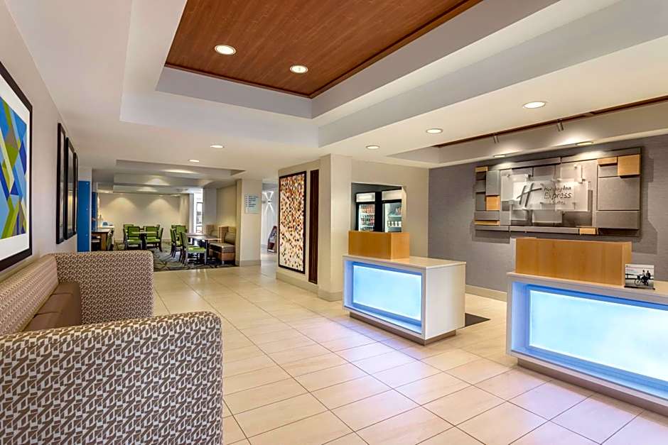 Holiday Inn Express Hotel & Suites Lawton-Fort Sill By IHG