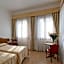 Hotel Cristallo
