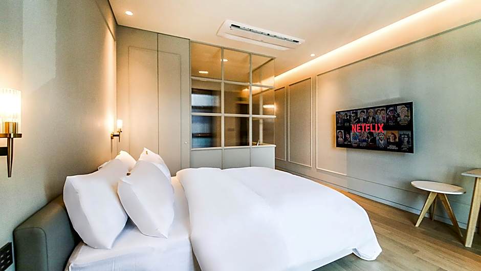 Hotel Libre