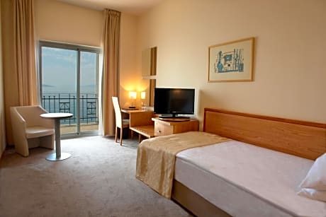 Superior Single Room with Sea View