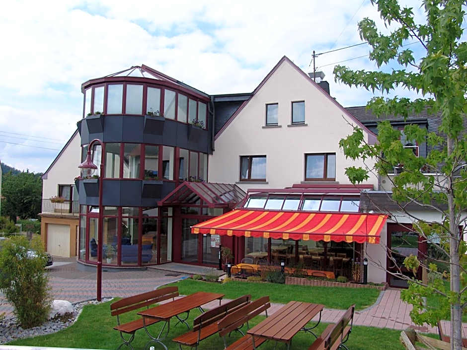 Landhotel Wolf-Mertes