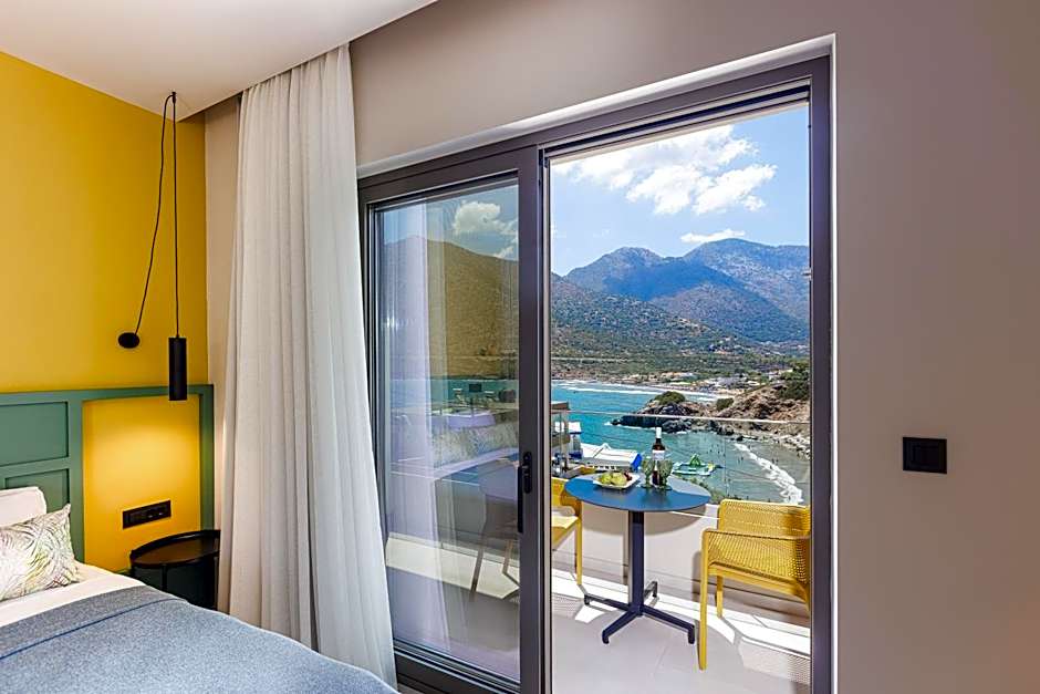 Mira Mare Luxury Residence