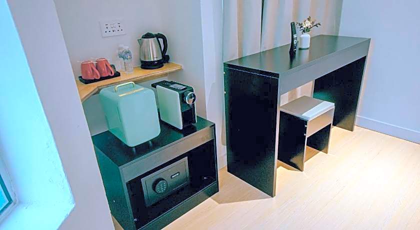 Double H Boutique Hotel