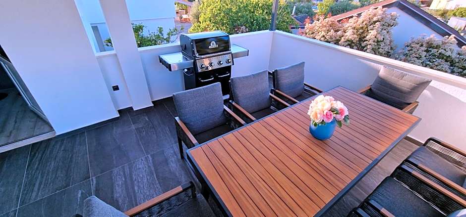 Apartments CVITA Holiday