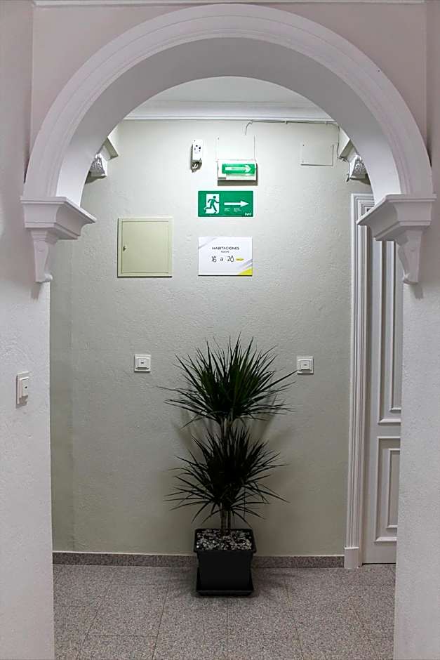 Hotel Restaurante Via Sevilla - Cadiz by MA 22 Puntos