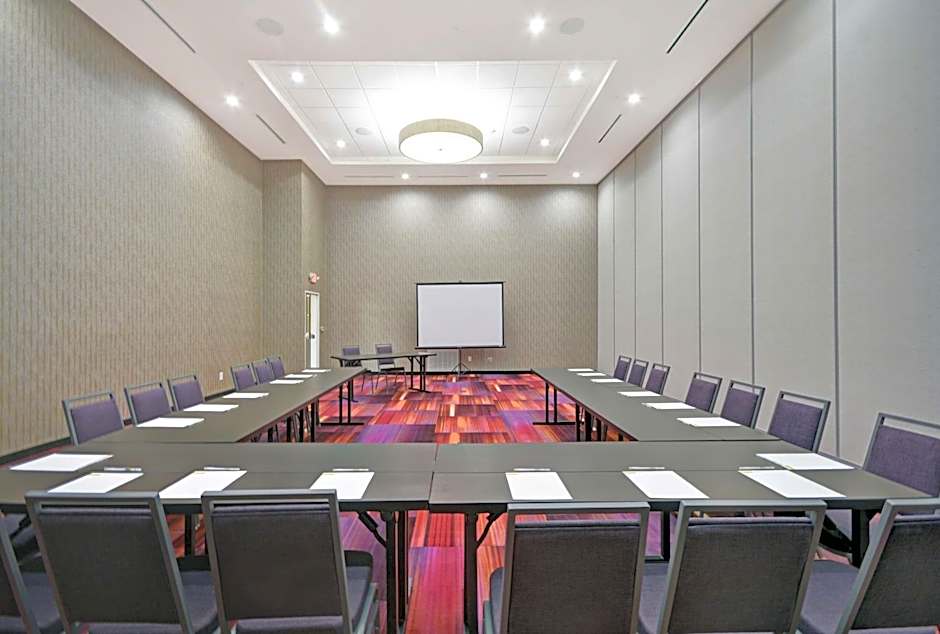 Home2 Suites By Hilton Dallas Desoto