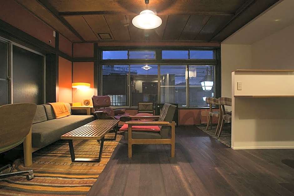 Yawp! Backpackers - Hostel