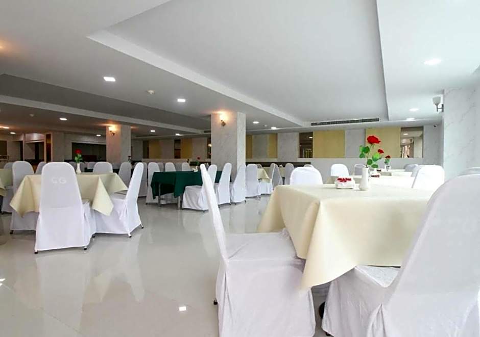 Convenient Grand Plus Hotel Suvarnabhumi