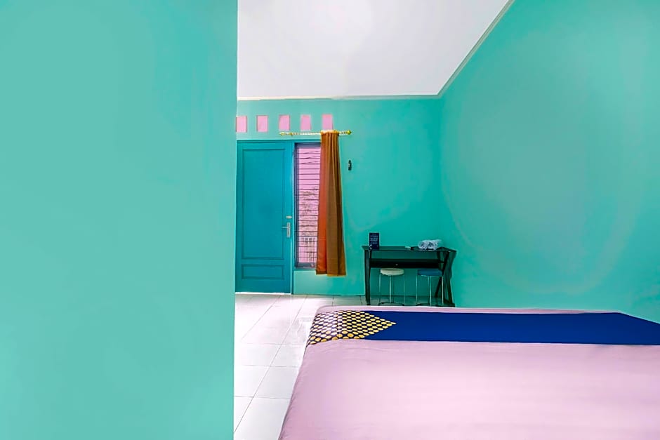 OYO Life 1889 Mbuahpage