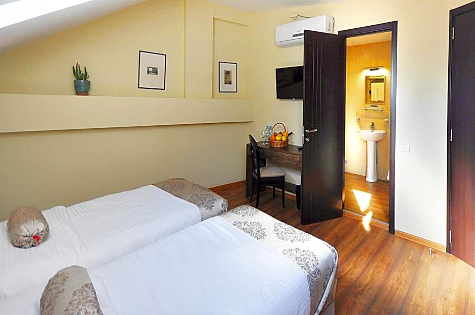 Tekla Palace By Urban Hotels