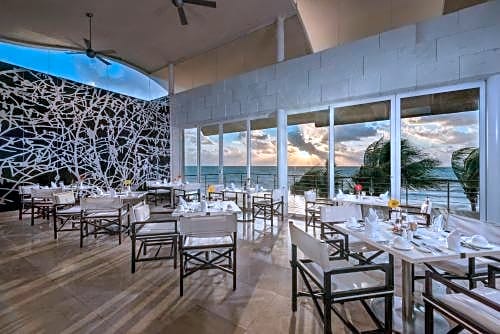Movich Club at Blue Diamond Luxury Boutique Hotel