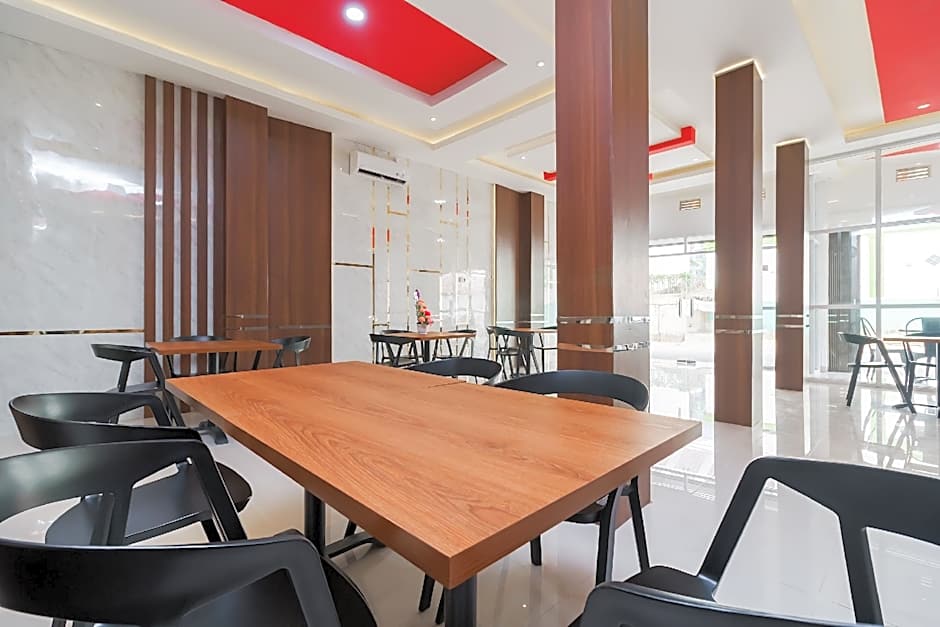 RedDoorz Plus @ Grand Tara Homestay Palembang