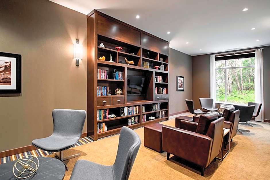 Four Points by Sheraton Grande Prairie