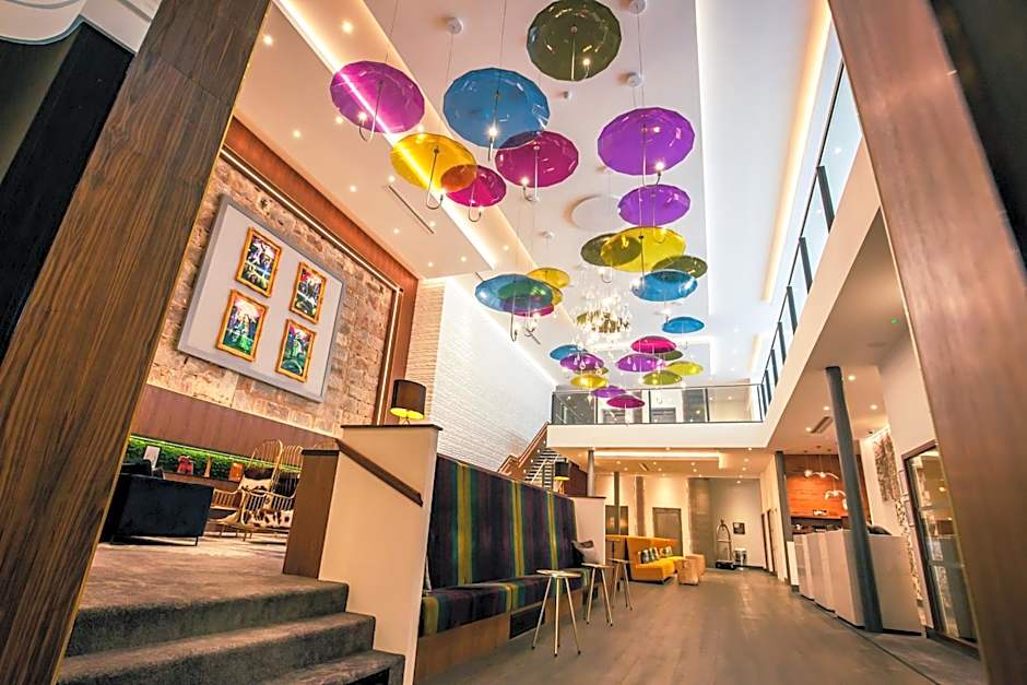 Sandman Signature Aberdeen Hotel & Spa