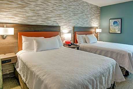 1King Mobilty/Hearing Access Tub Suite Nosmk