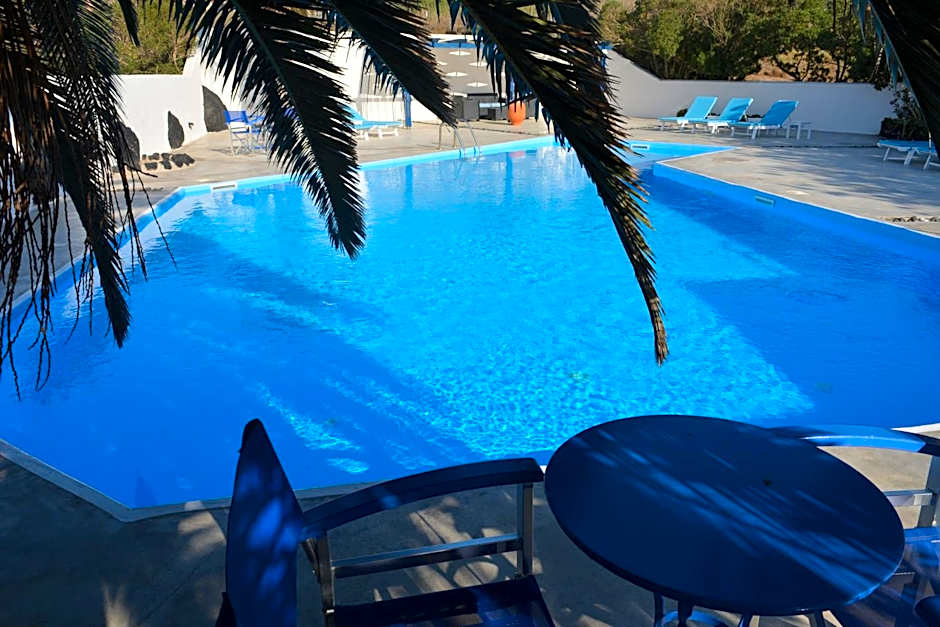 Melina Hotel